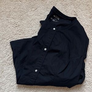 Cherokee Luxe Black Top with Silver Button